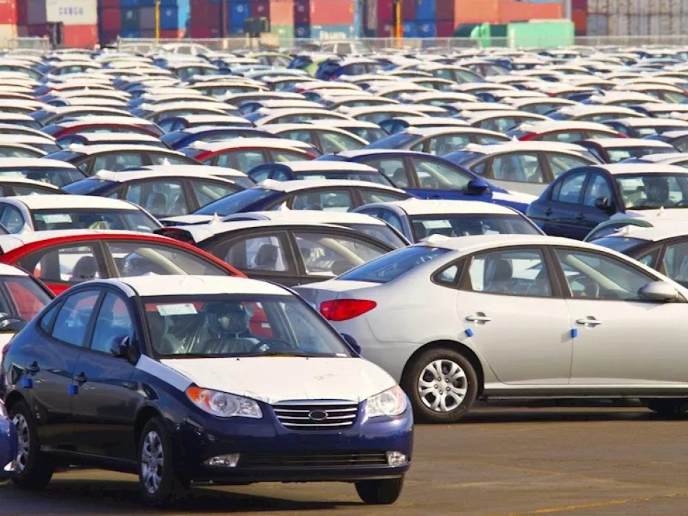 وزارة النقل تنفي تفعيل خدمة نقل الملكية والفراغ للمركبات إلكترونياً