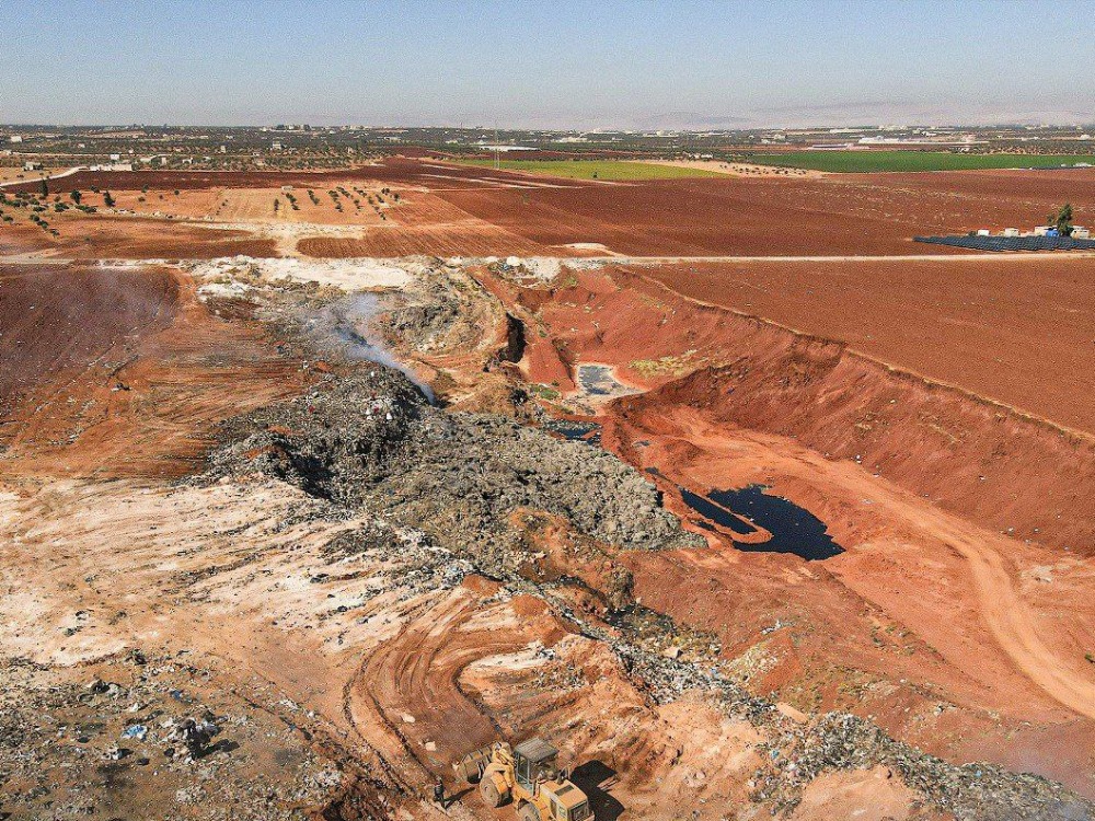 لاستخراج الطاقة والغاز.. محافظة إدلب تطلق أول مشروع لإعادة تدوير النفايات