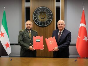 وزارتا الدفاع السورية والتركية توقعان اتفاقية تعاون دفاعي