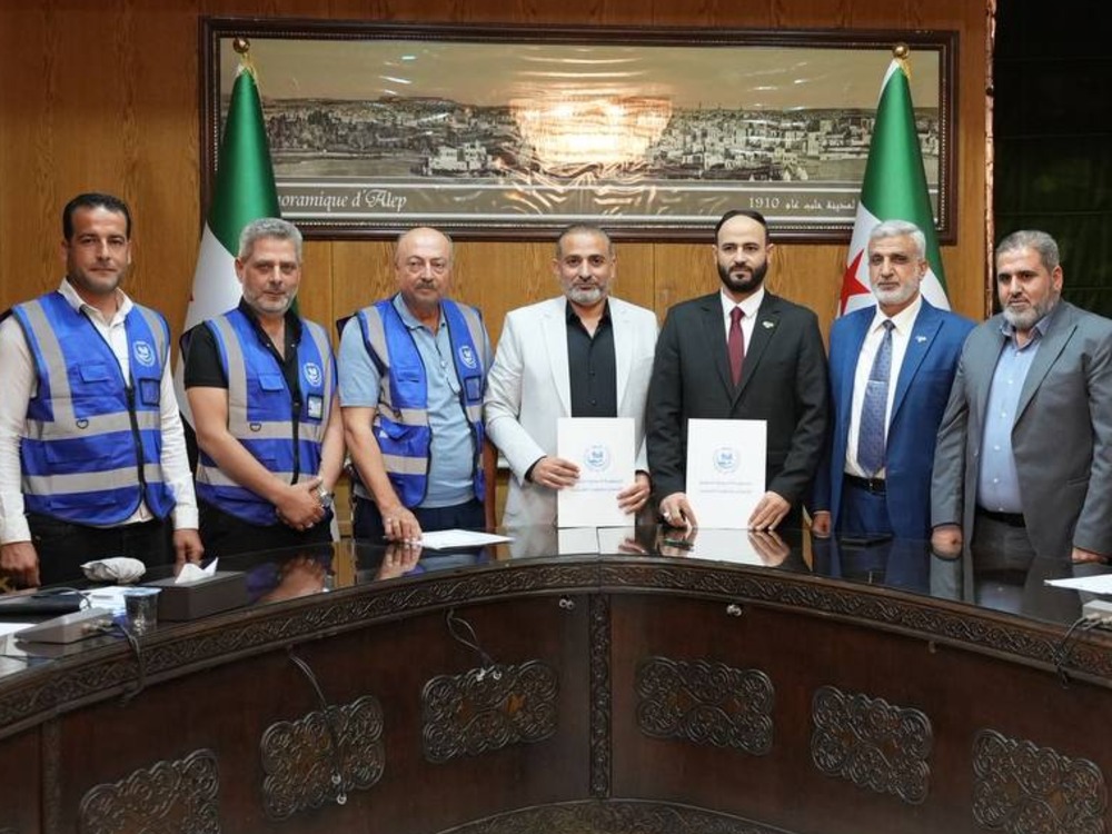 بقيمة 10 ملايين دولار.. توقيع اتفاقية لتأهيل طرق ومداخل مدينة حلب