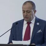 لأسباب صحية.. وزير الرياضة والشباب يقدم استقالته من منصبه