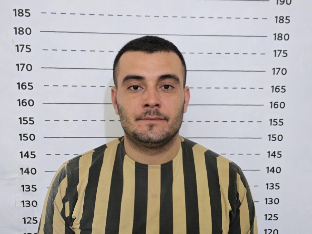 الداخلية تعلن القبض على متورط باغتيالات وهجمات إرهابية في اللاذقية