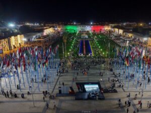 معرض دمشق يستقبل أكثر من 137 ألف زائر في يومه الثاني