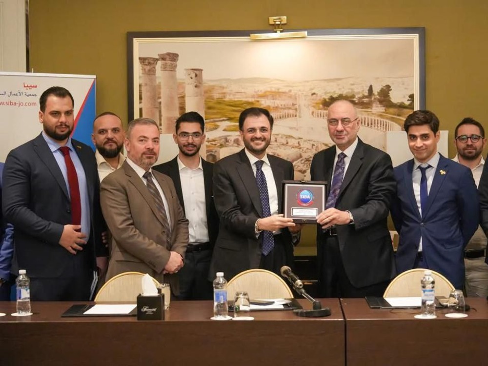 وزير الاتصالات يلتقي عدداً من أبناء الجالية السورية في الأردن