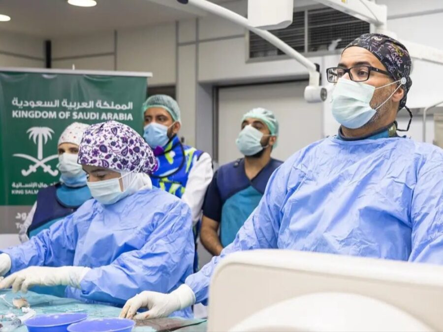 مركز الملك سلمان يدشّن مشروعين طبيين في دمشق