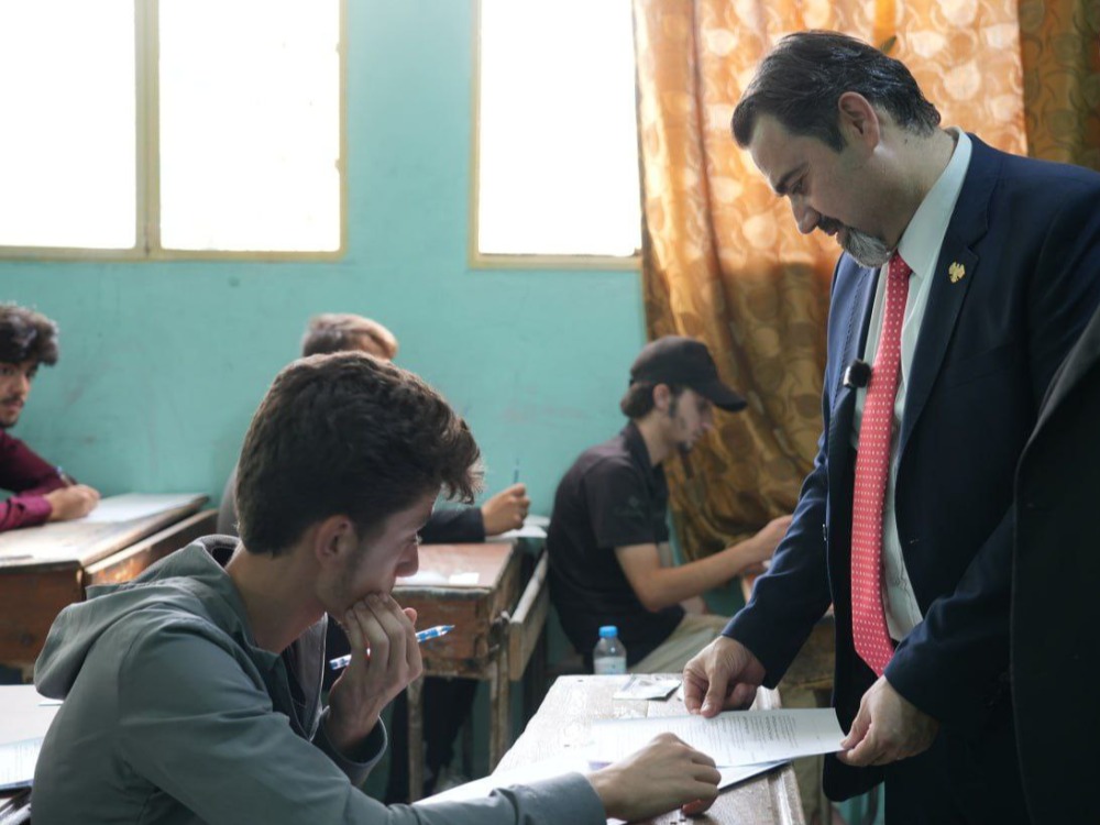 التربية تقرر إجراء امتحان تعويضي لطلاب المرحلة الانتقالية