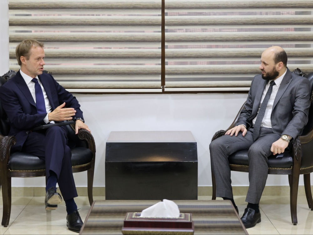 محادثات سورية - فرنسية في دمشق حول آفاق التعاون في مجالات الطاقة المختلفة