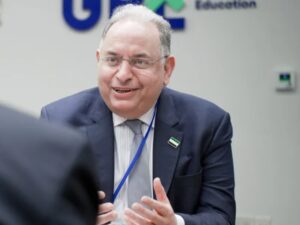 وزير المالية يصدر بياناً حول القرارات المرتبطة بحلّ مجلس إدارة شركة العقيلة