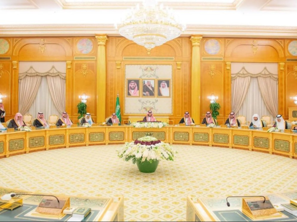 مجلس الوزراء السعودي يدين الاعتداءات الإسرائيلية ويرفض دعوات الانفصال لتقسيم سوريا