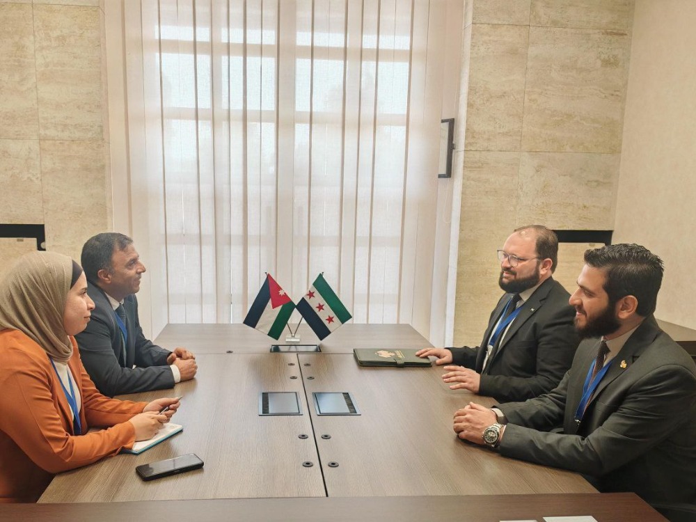 اجتماع لتعزيز التعاون الثنائي في المجال البيئي