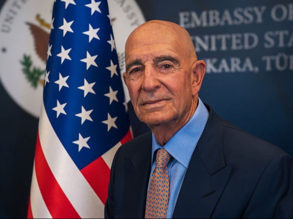 باراك: سوريا تؤكد التزامها بحماية جميع مكوناتها