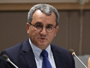 تركيا: الحكومة المركزية والجيش الوطني الموحد ركيزتان لاستقرار سوريا