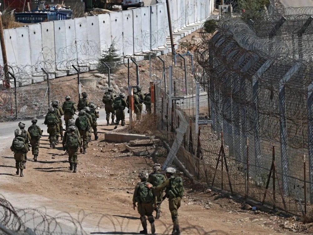 القنيطرة.. قوة تابعة للاحتلال الإسرائيلي تحركت من قاعدة الحميدية نحو قرية أوفانيا