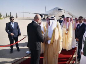وفد سعودي يصل دمشق لتوقيع اتفاقيات مشاريع تنموية وإنسانية
