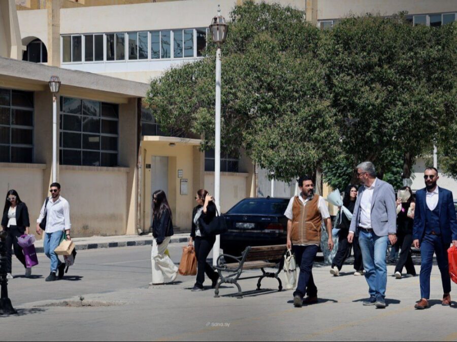 بتأمين-حكومي-طلاب-السويداء-يعرضون-مشاريع تخرجهم