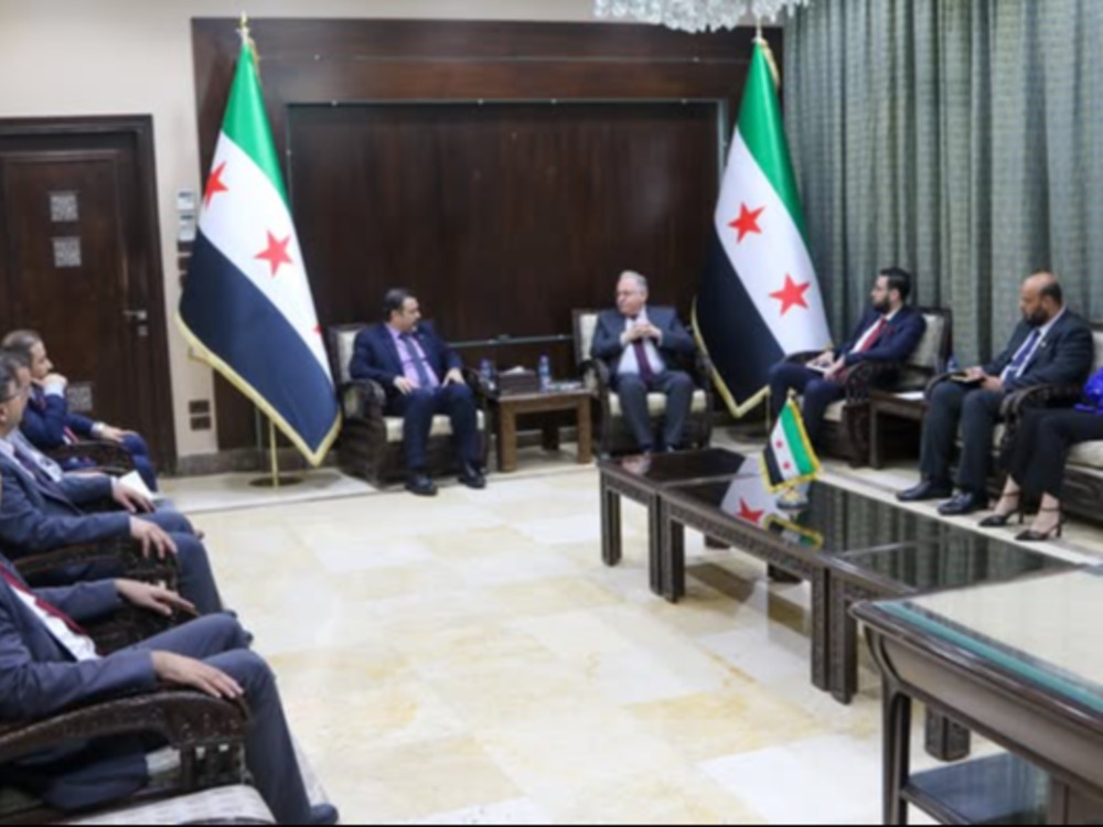 برنية يكشف عن مشاورات حكومية لإدخال تحسين نوعي في رواتب المعلمين