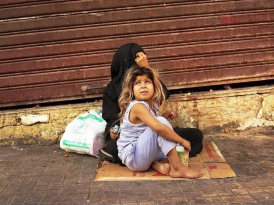 خطة حكومية لمكافحة التسول تتضمن مراكز تأهيل لمئات الحالات 