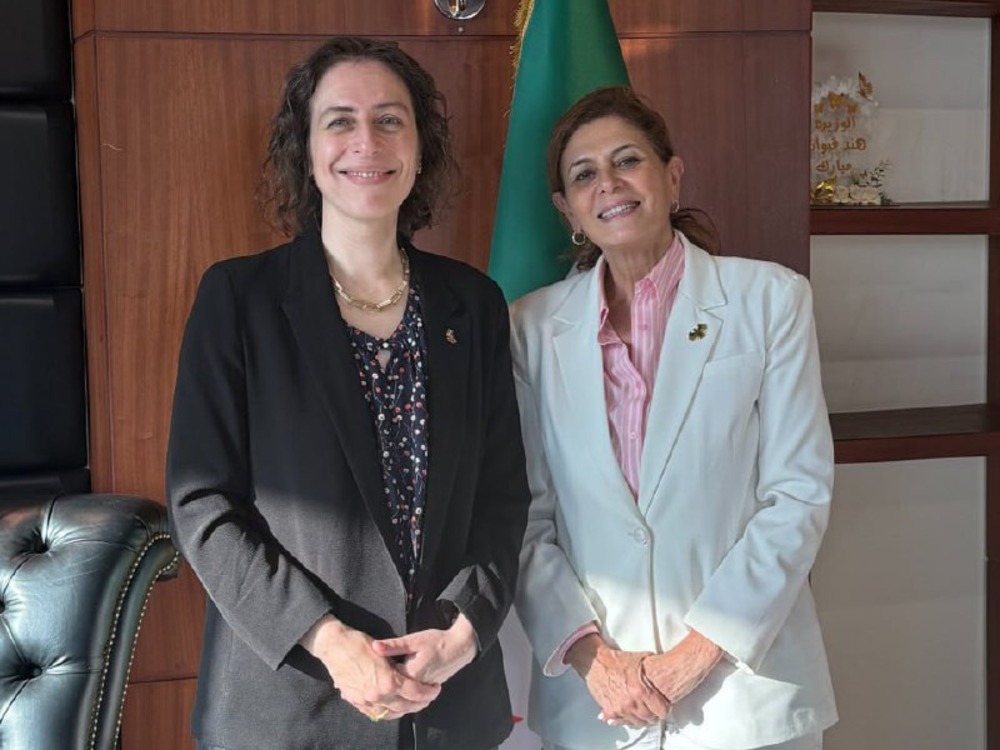 المبعوثة البريطانية الخاصة إلى سوريا تجدّد التزام بلادها بدعم سوريا وشعبها