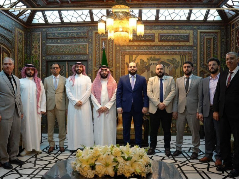 وفد سعودي يبحث مع محافظ دمشق تنفيذ مشاريع خدمية واستثمارية