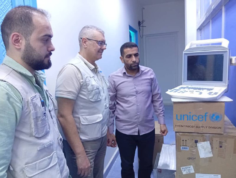 اليونيسف تزود مديرية صحة دير الزور بأجهزة وكميات من الأدوية