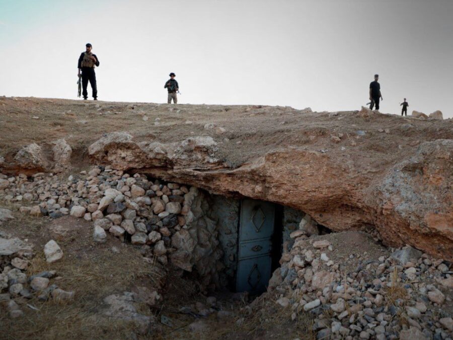 حمص.. العثور على سجن تحت الأرض كان النظام البائد يستخدمه لاحتجاز المختطفين