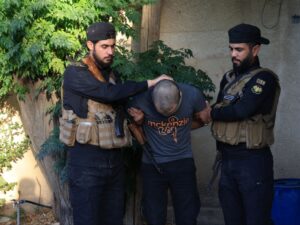 الداخلية تعلن القبض على خلية إرهابية تابعة لـ "حزب الله" في ريف دمشق الغربي