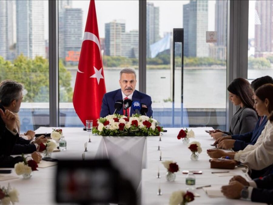 هاكان فيدان: متفقون مع واشنطن على ضرورة الحفاظ على وحدة سوريا وسلامتها