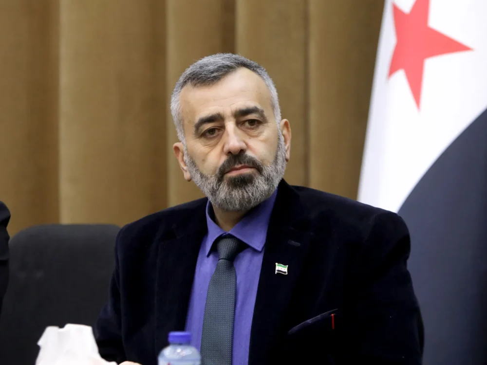 اللجنة العليا للانتخابات تنفي تزكية أي مرشح وتؤكد تكافؤ الفرص للجميع