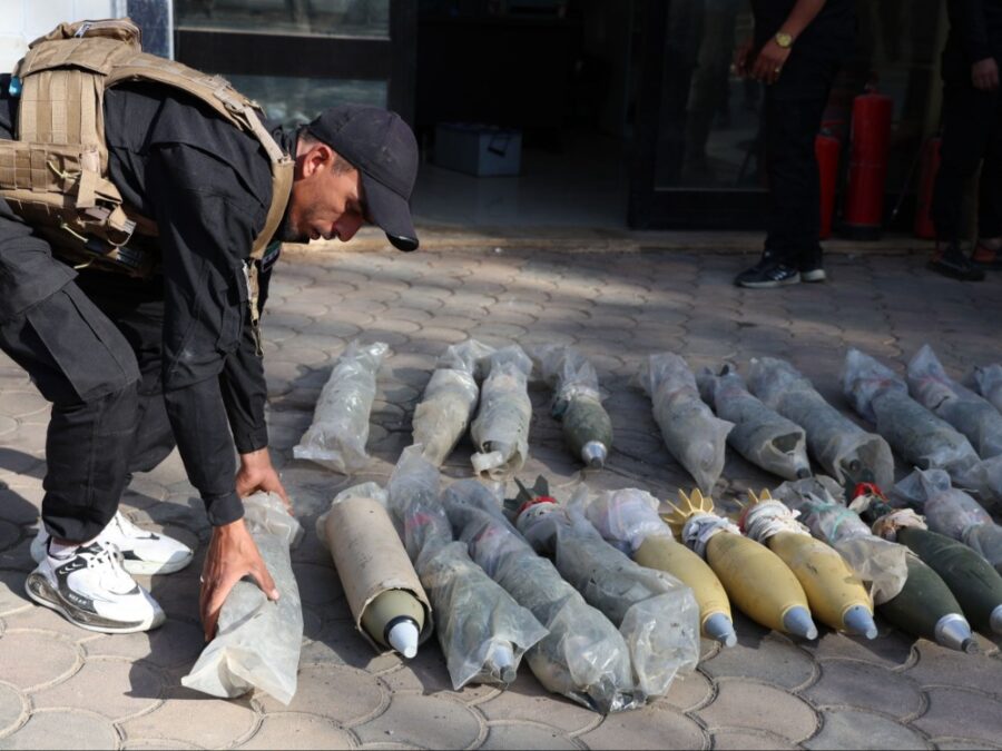 كانت معدة للتهريب.. الأمن الداخلي يضبط أسلحة وذخائر في القصير بحمص