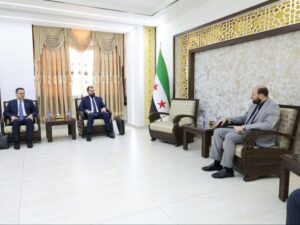 وزير الطاقة يلتقي وفداً من شركة كار العراقية النفطية