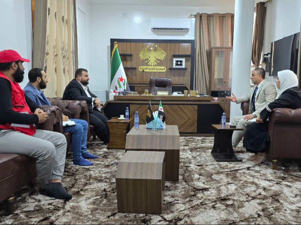 البكور يبحث أوضاع المهجرين ويؤكد العمل على تعزيز واقع الكهرباء في السويداء