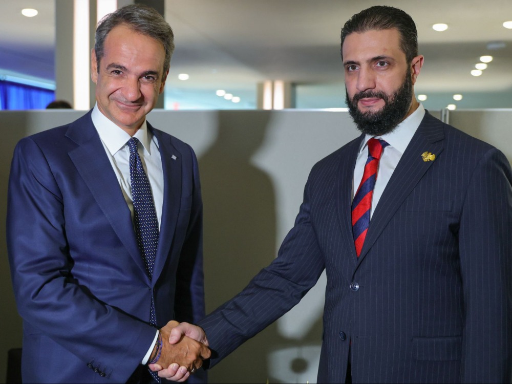 الرئيس الشرع يلتقي رئيس الوزراء اليوناني في نيويورك