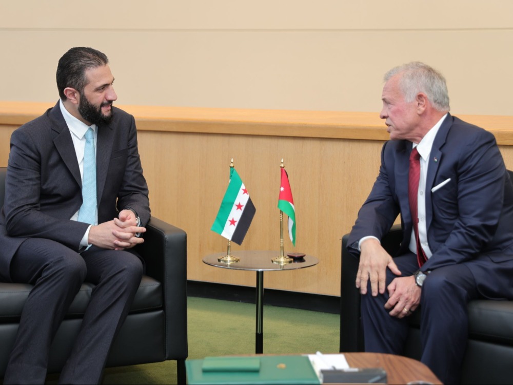 الرئيس الشرع يلتقي ملك الأردن في نيويورك