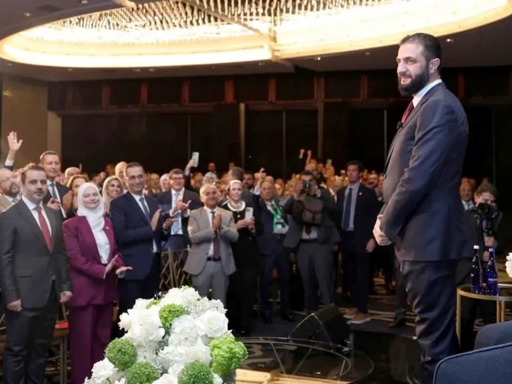 الرئيس الشرع يوجه رسالة شكر إلى الجالية السورية في أميركا