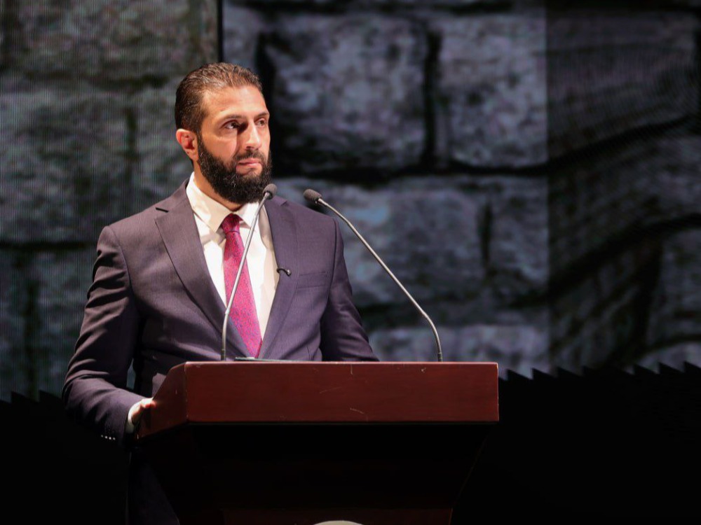 20 مليون دولار.. الرئيس الشرع يتبرع لصندوق التنمية بقيمة سيارات للنظام البائد