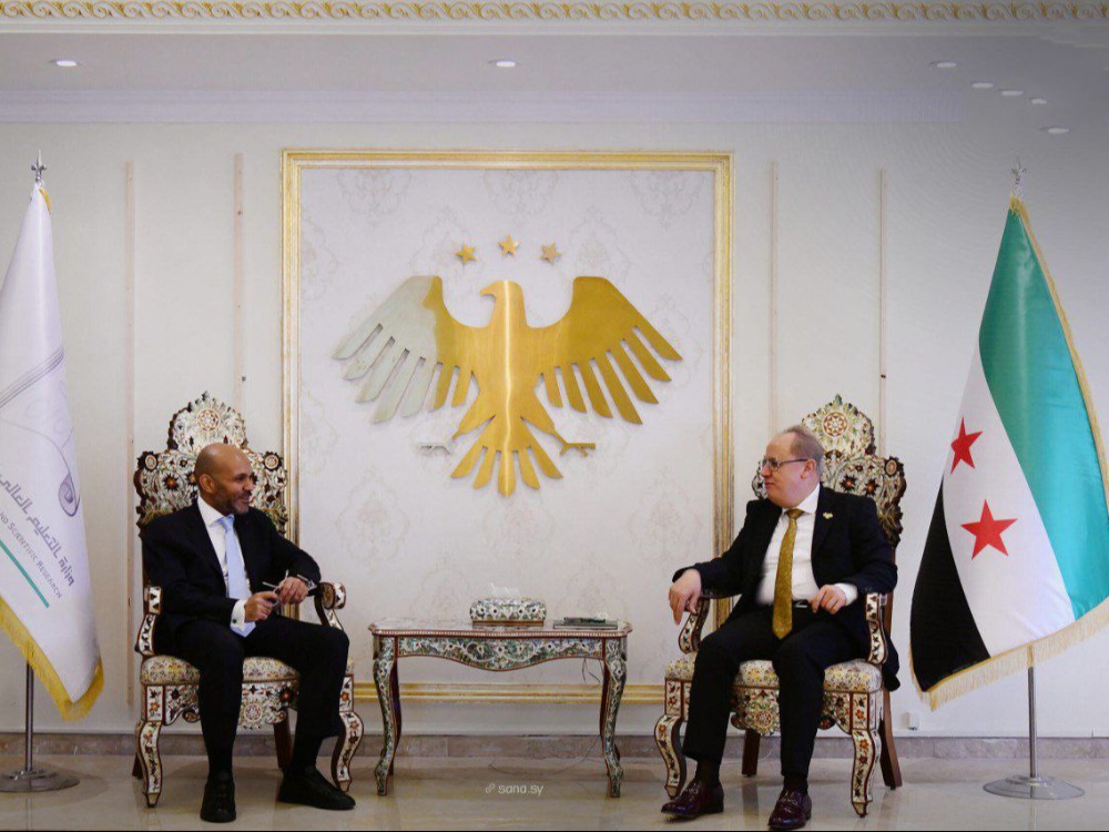 وزير التعليم العالي يبحث التعاون مع شركات سعودية في مجالي التدريب والتعليم