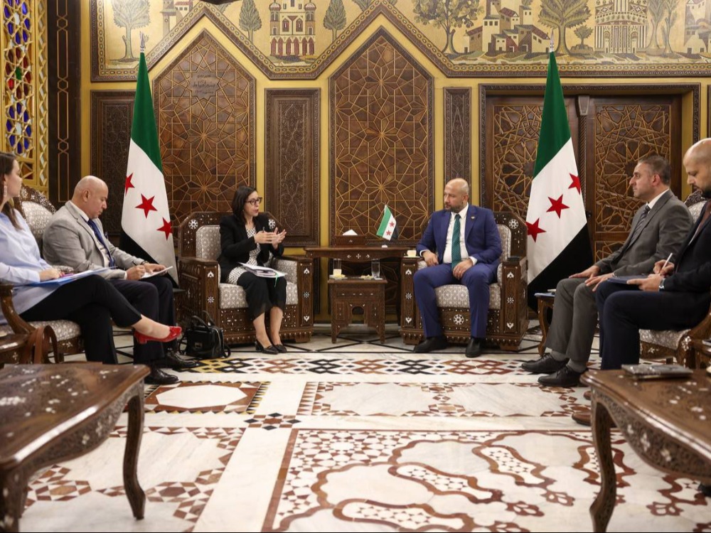 وزير الطوارئ يبحث مع اليونيسيف تعزيز التعاون في مجالات الاستجابة والتعليم والصحة