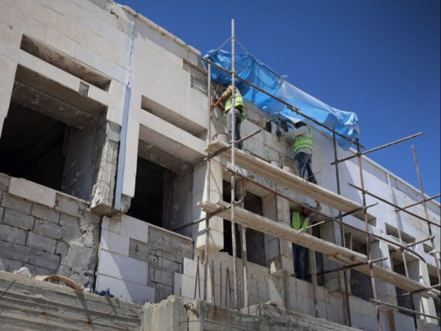 مديرية صحة إدلب ومنظمات طبية تبدآن أعمال ترميم مشفى معرة النعمان المركزي