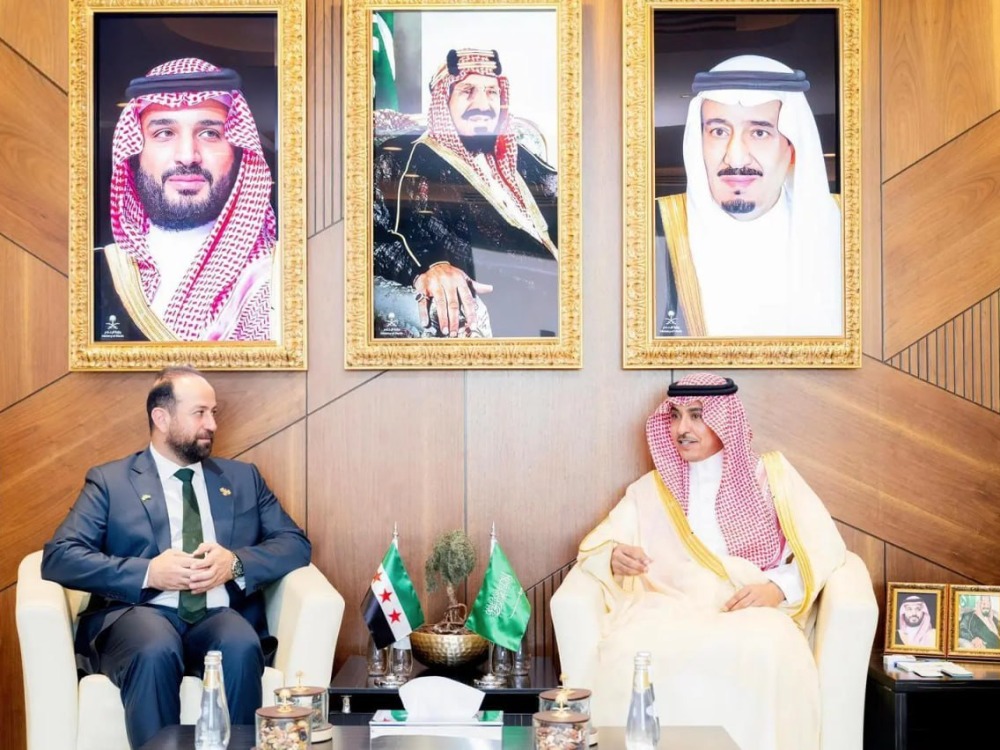 لتعزيز التعاون الإعلامي.. مباحثات سورية – سعودية في الرياض