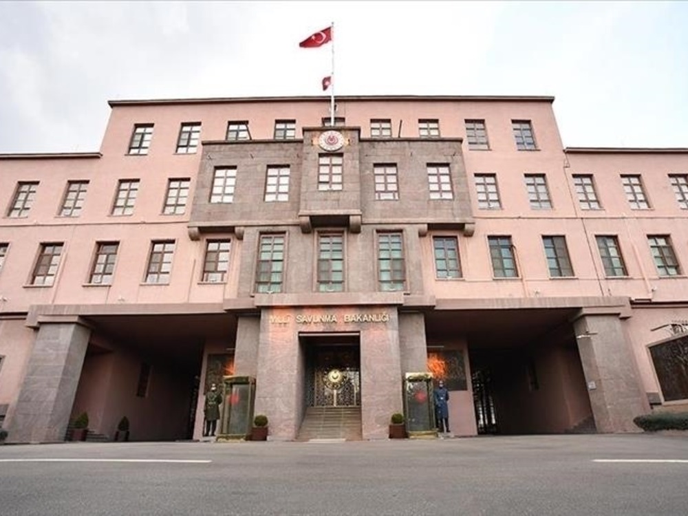 الدفاع التركية: على "قسد" الالتزام بالاندماج في الجيش السوري