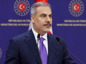 وزراء خارجية تركيا وقطر والأردن يبحثون تحضيرات قمة الدوحة الاستثنائية