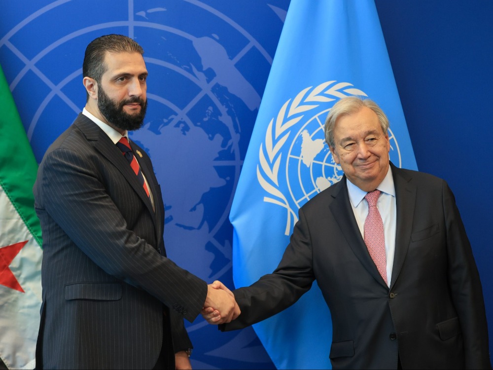 الرئيس الشرع يلتقي الأمين العام للأمم المتحدة في نيويورك
