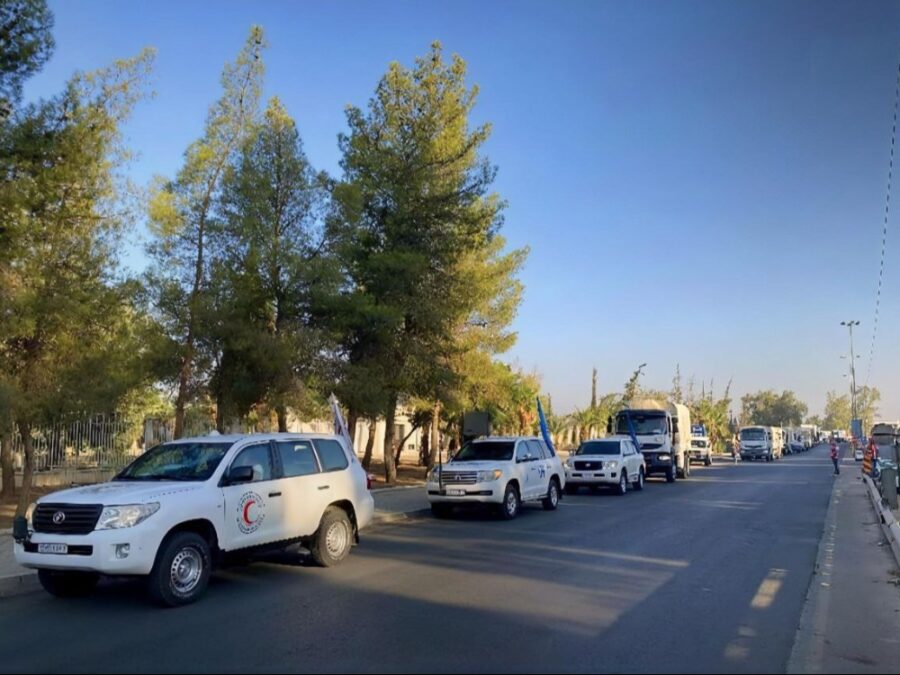 محملة بـ200 طن طحين.. قافلة مساعدات إنسانية جديدة تتوجه إلى السويداء