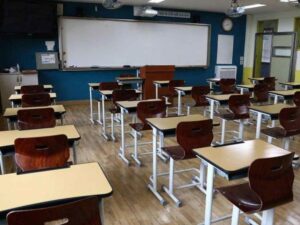 وزارة التربية والتعليم تصدر قراراً بترخيص الدوام المسائي الإضافي للمدارس الخاصة