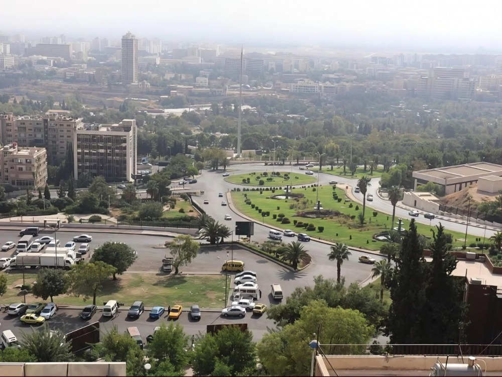 أجواء خريفية معتدلة ودرجات الحرارة حول معدلاتها