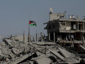 غزة.. ترقّب لقمة دولية في مصر واستعدادات لتبادل الأسرى مع بدء دخول المساعدات إلى القطاع
