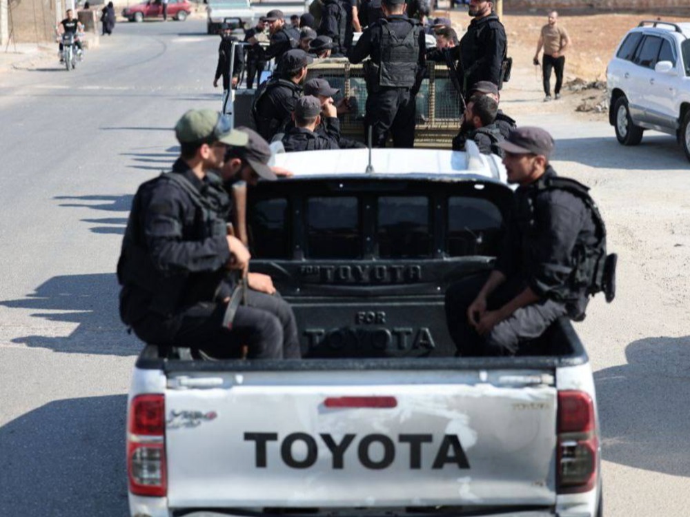 الأمن الداخلي في درعا يوقف عصابة سرقة كابلات الكهرباء