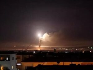 قوات الاحتلال الإسرائيلي تقصف بالقذائف أطراف قرية كويا بريف درعا