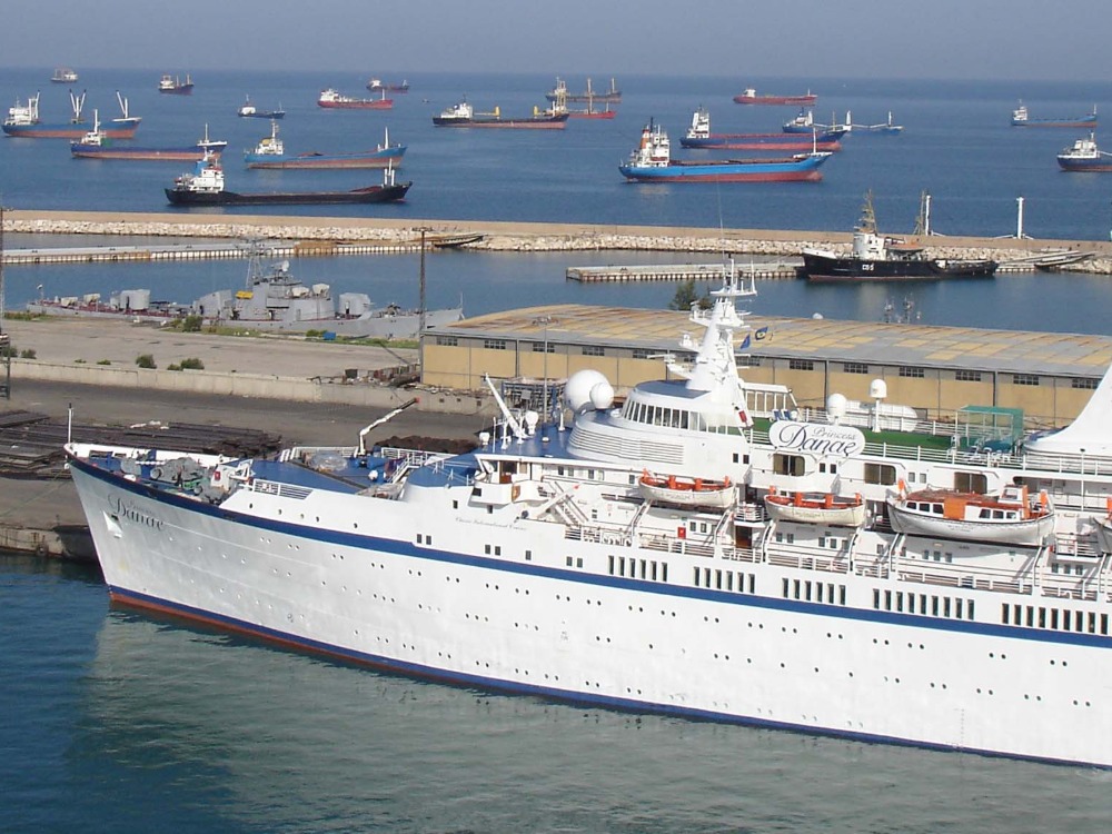 الهيئة العامة للمنافذ تكشف للإخبارية عن توسعة مرتقبة لمرفأي اللاذقية وطرطوس