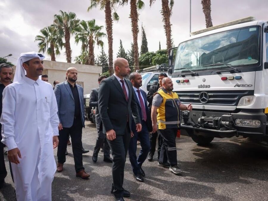 صندوق قطر للتنمية يعلن تسليم دفعة مساعدات لوجستية للدفاع المدني